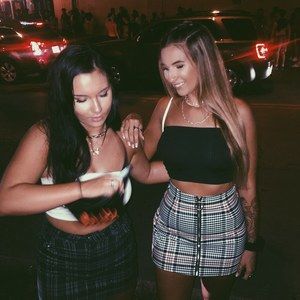 Meet your Posher, Hannah